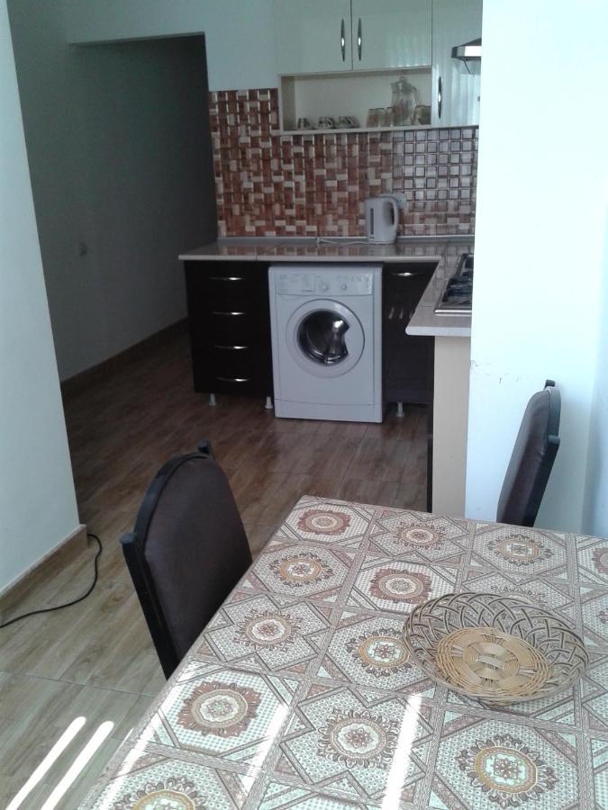 Apartments Azatutyan Avenue 9, Кв 19 Jerevan Buitenkant foto