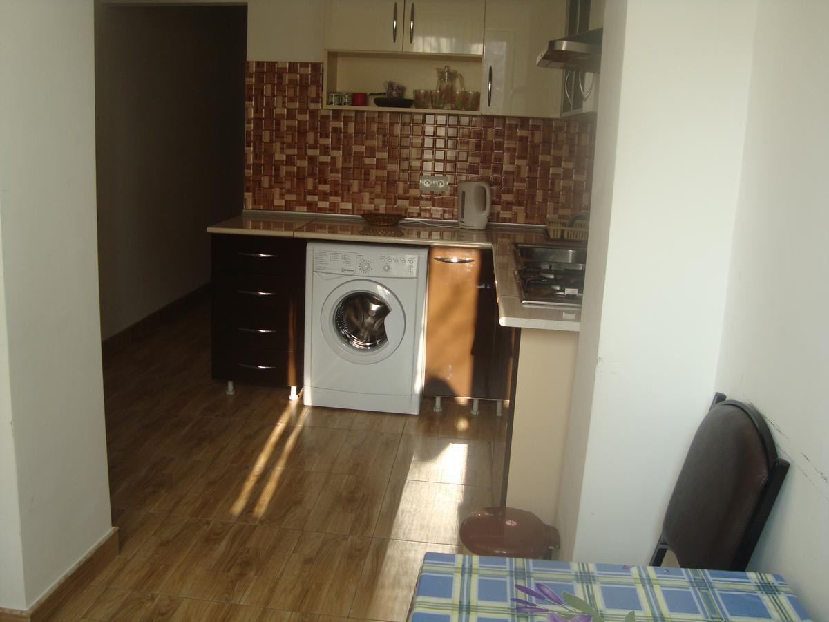 Apartments Azatutyan Avenue 9, Кв 19 Jerevan Buitenkant foto